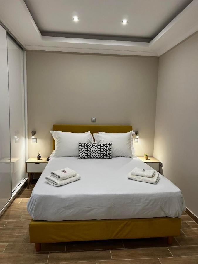 Atlantis Apartments Artémida Eksteriør bilde