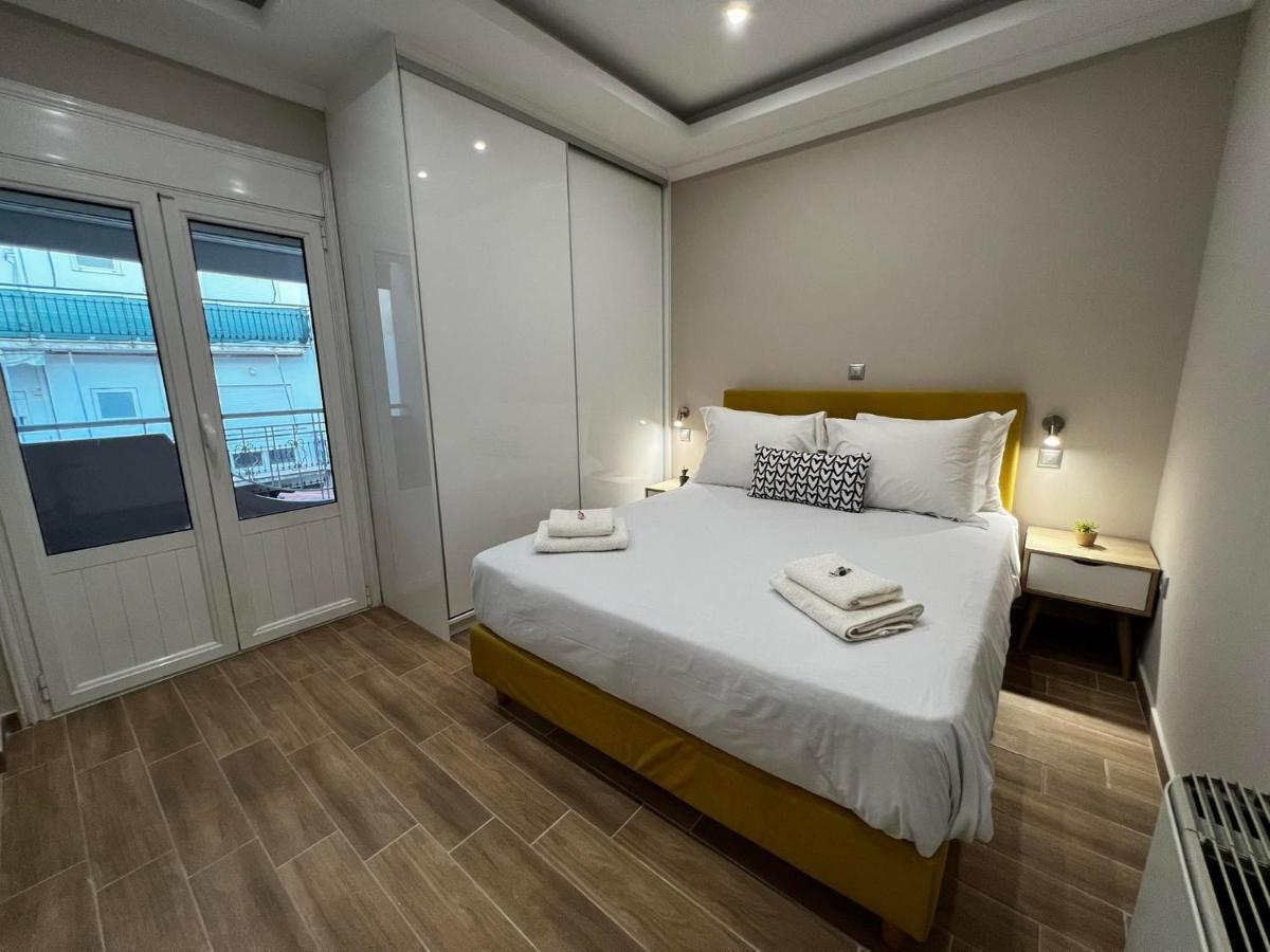 Atlantis Apartments Artémida Eksteriør bilde